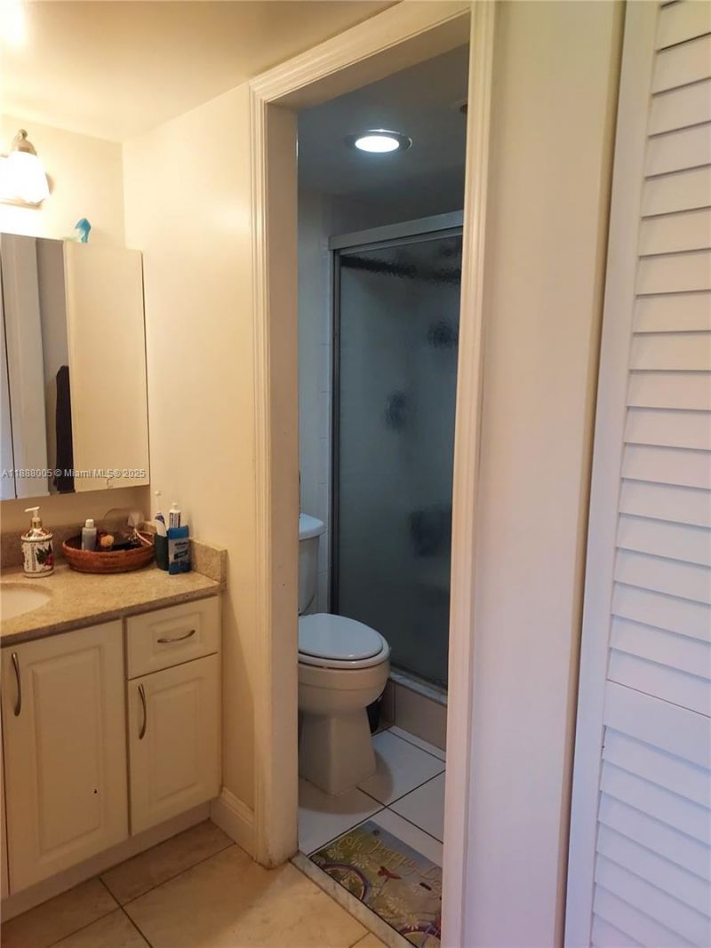 1400 Saint Charles Pl, Unit 623, Pembroke Pines, FL 33026 Photo