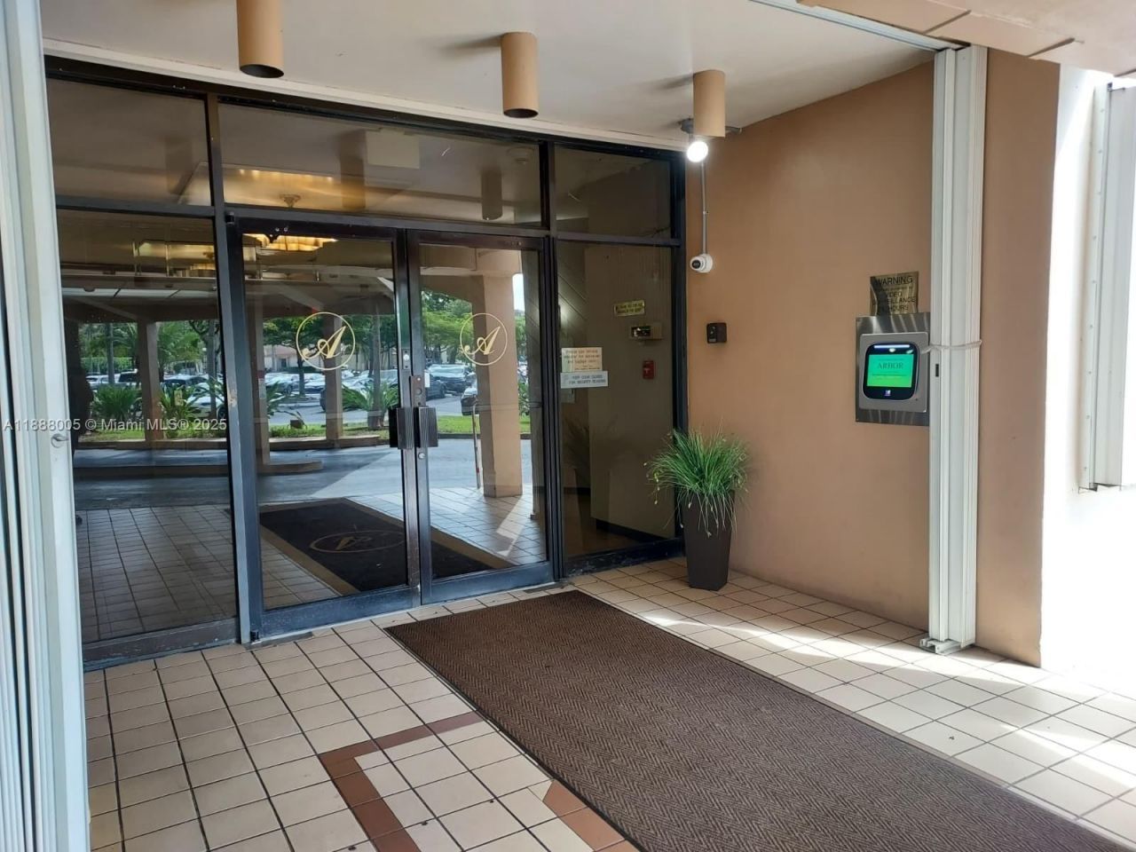 1400 Saint Charles Pl, Unit 623, Pembroke Pines, FL 33026 Photo