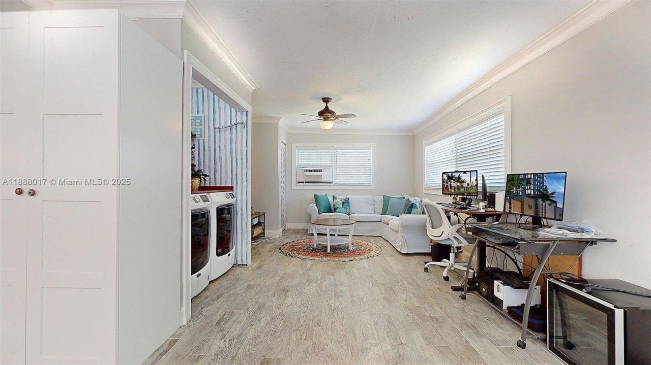 18475 SW 204th St, Miami, FL 33187 Photo