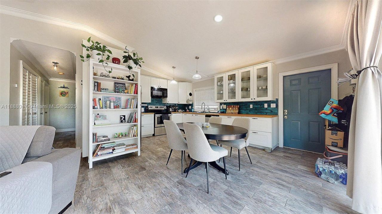 18475 SW 204th St, Miami, FL 33187 Photo