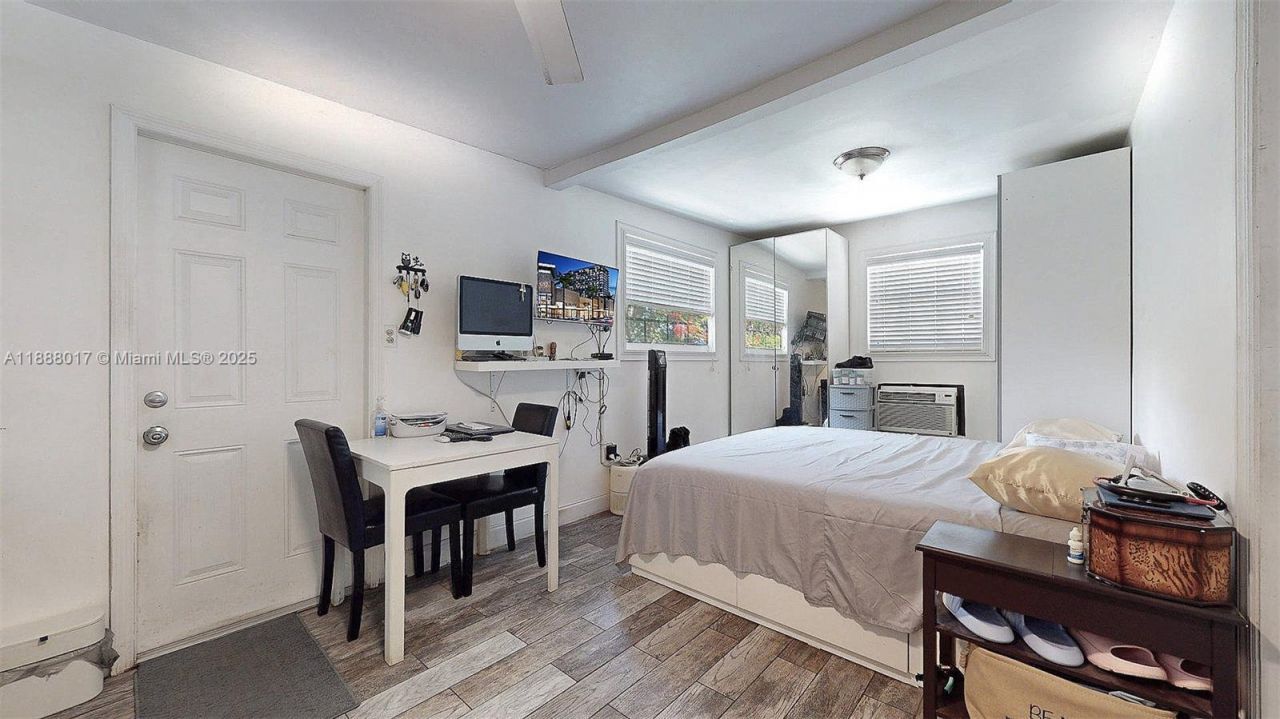 18475 SW 204th St, Miami, FL 33187 Photo