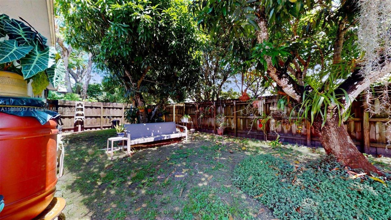 18475 SW 204th St, Miami, FL 33187 Photo