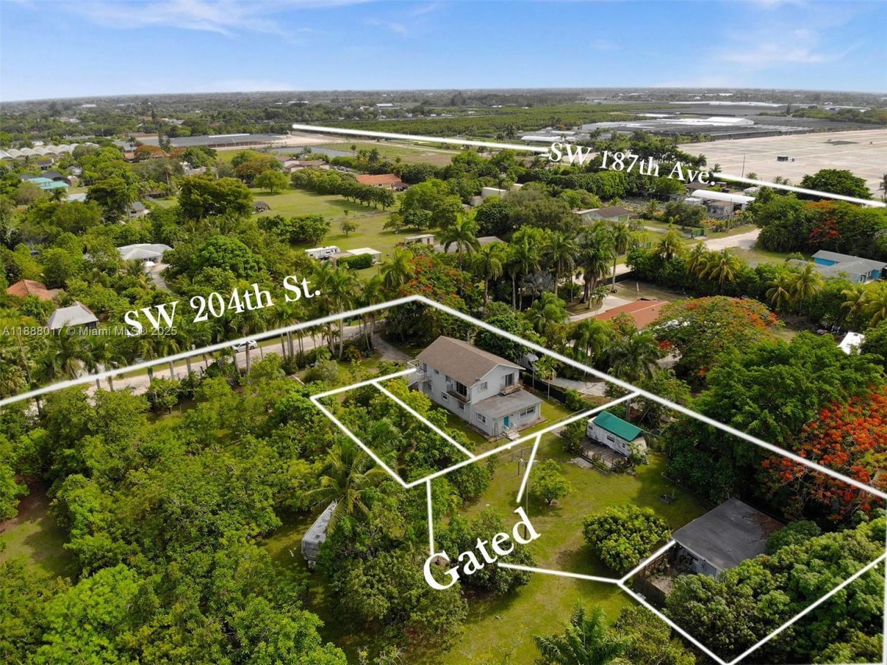 18475 SW 204th St, Miami, FL 33187 Photo