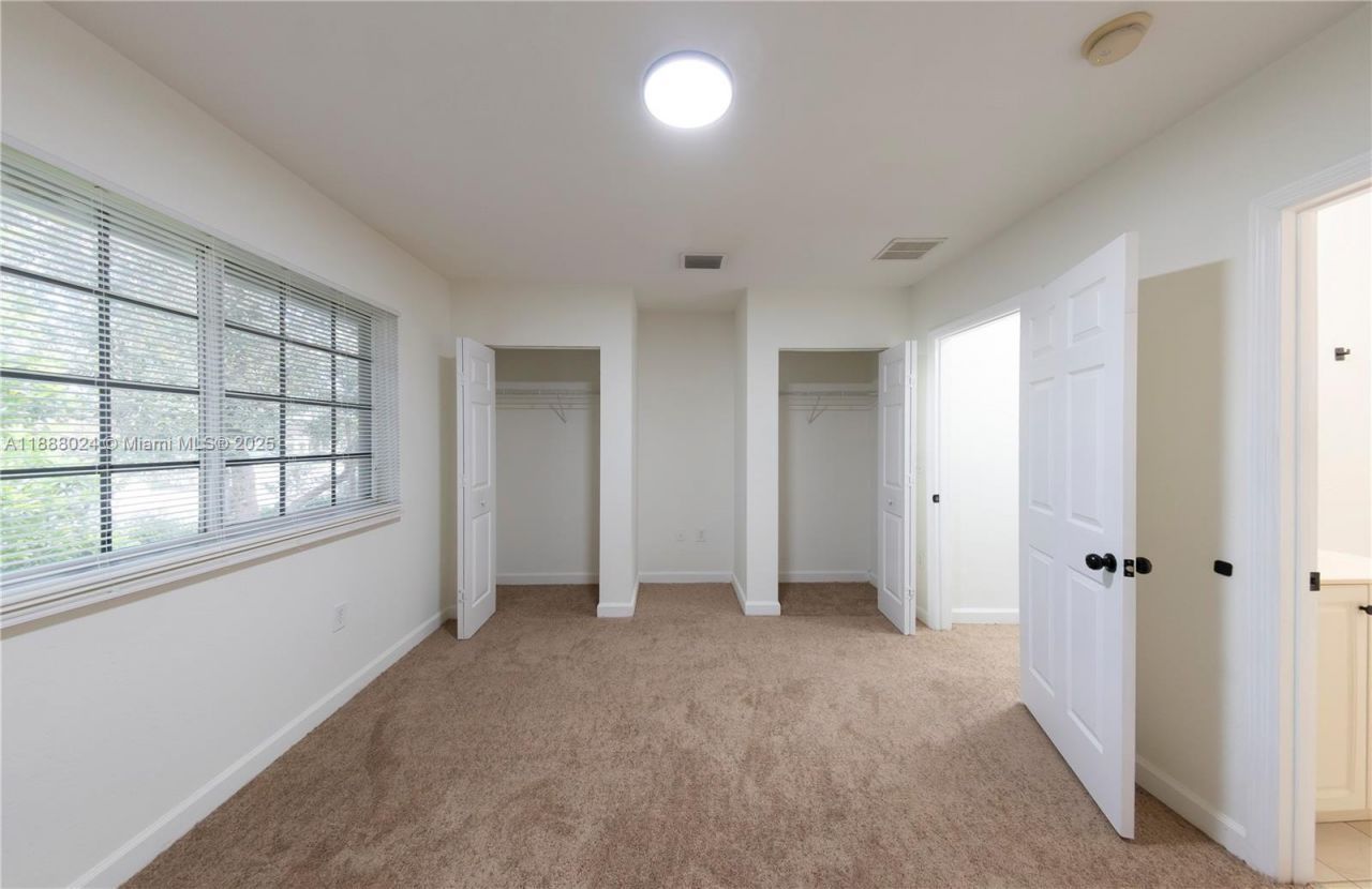 4130 Napoli Lake Dr, Riviera Beach, FL 33410 Photo