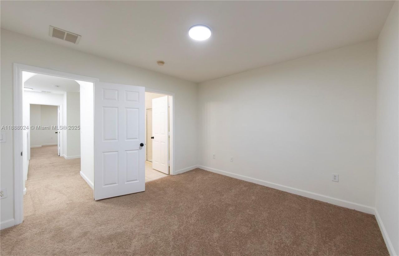 4130 Napoli Lake Dr, Riviera Beach, FL 33410 Photo