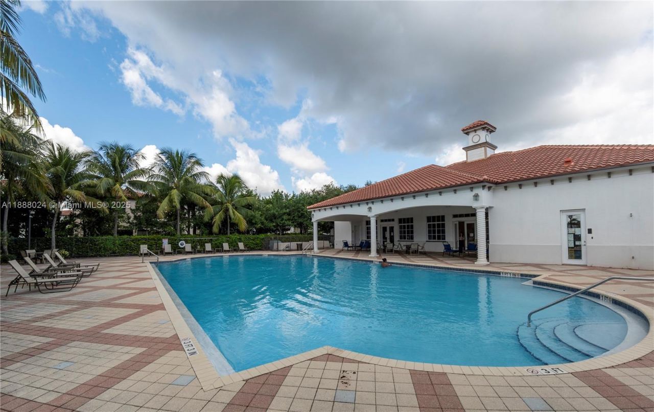 4130 Napoli Lake Dr, Riviera Beach, FL 33410 Photo