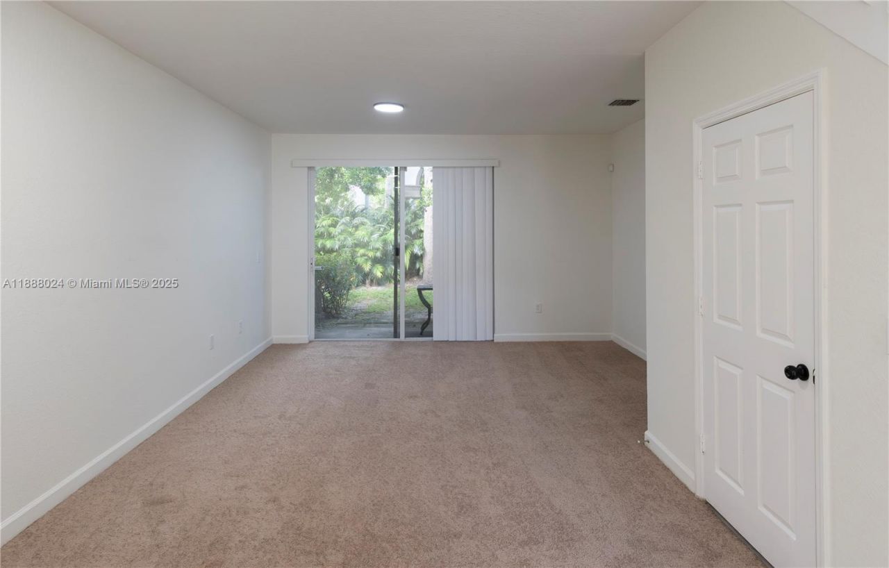 4130 Napoli Lake Dr, Riviera Beach, FL 33410 Photo