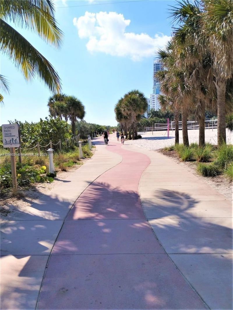 7135 Collins Ave, Unit 625, Miami Beach, FL 33141 Photo