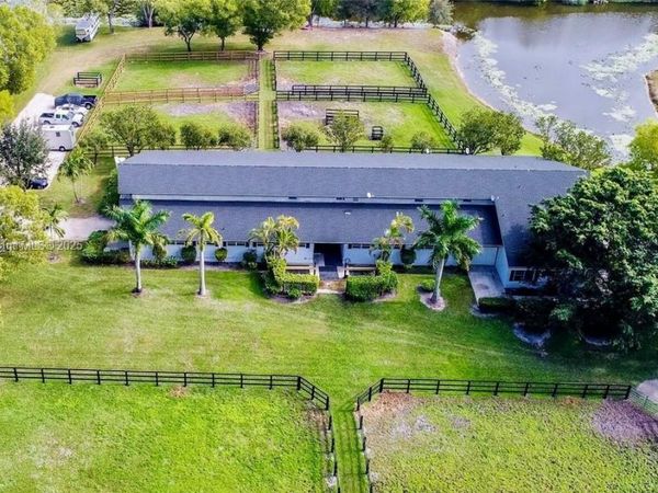 14390 Palm Beach Point Blvd, Wellington, FL 33414