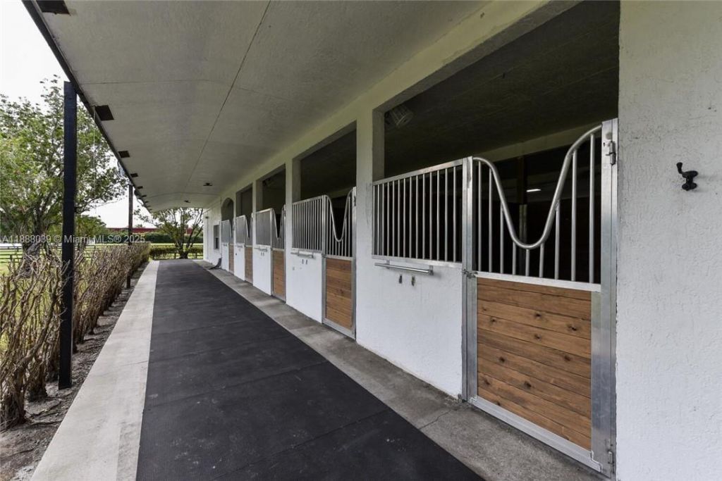 14390 Palm Beach Point Blvd, Wellington, FL 33414 Photo