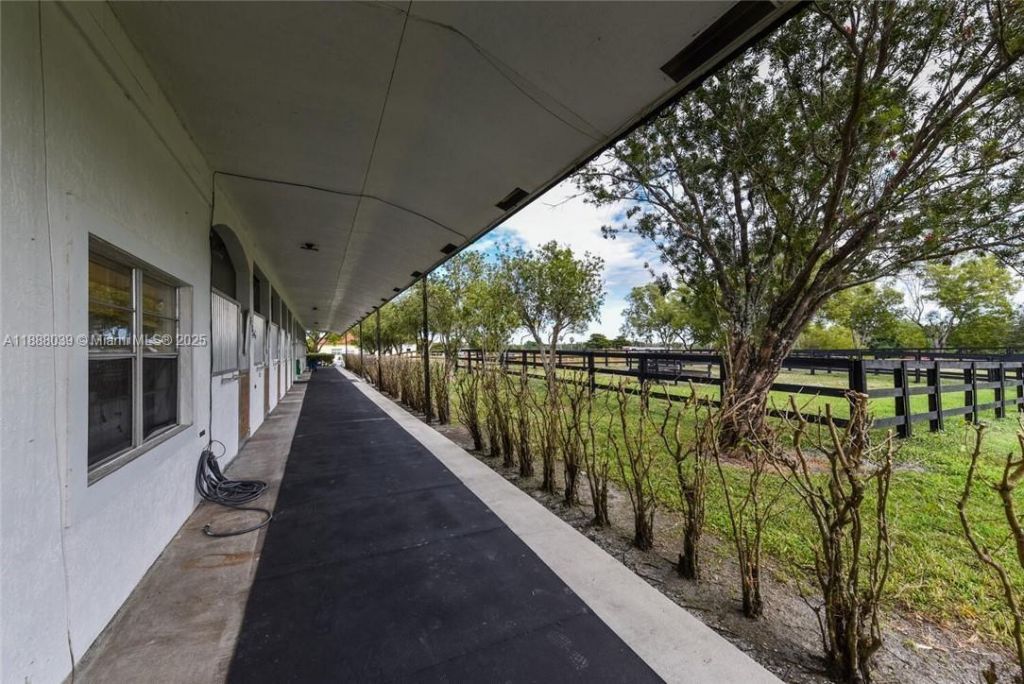 14390 Palm Beach Point Blvd, Wellington, FL 33414 Photo