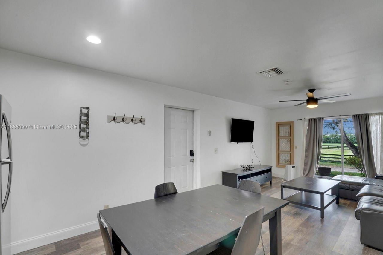 14390 Palm Beach Point Blvd, Wellington, FL 33414 Photo