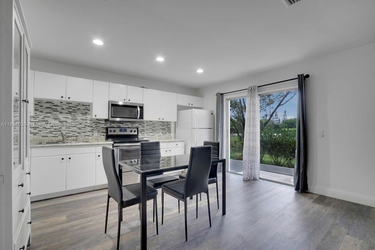 14390 Palm Beach Point Blvd, Wellington, FL 33414 Photo