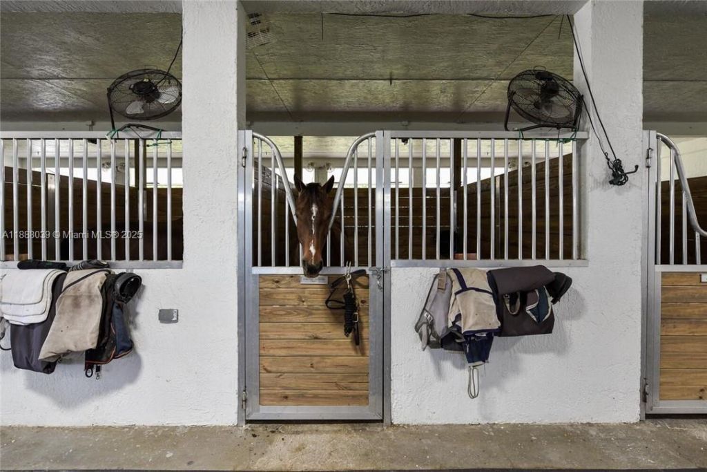 14390 Palm Beach Point Blvd, Wellington, FL 33414 Photo