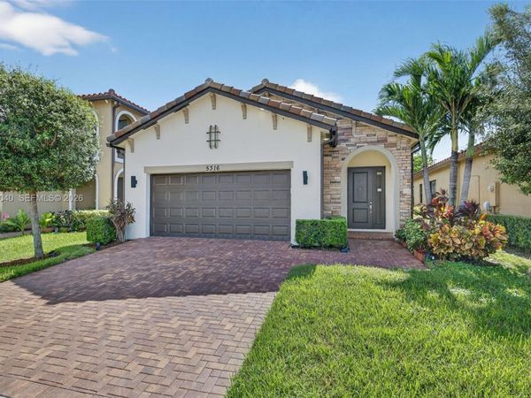 5316 NW 48th Ln, Tamarac, FL 33319