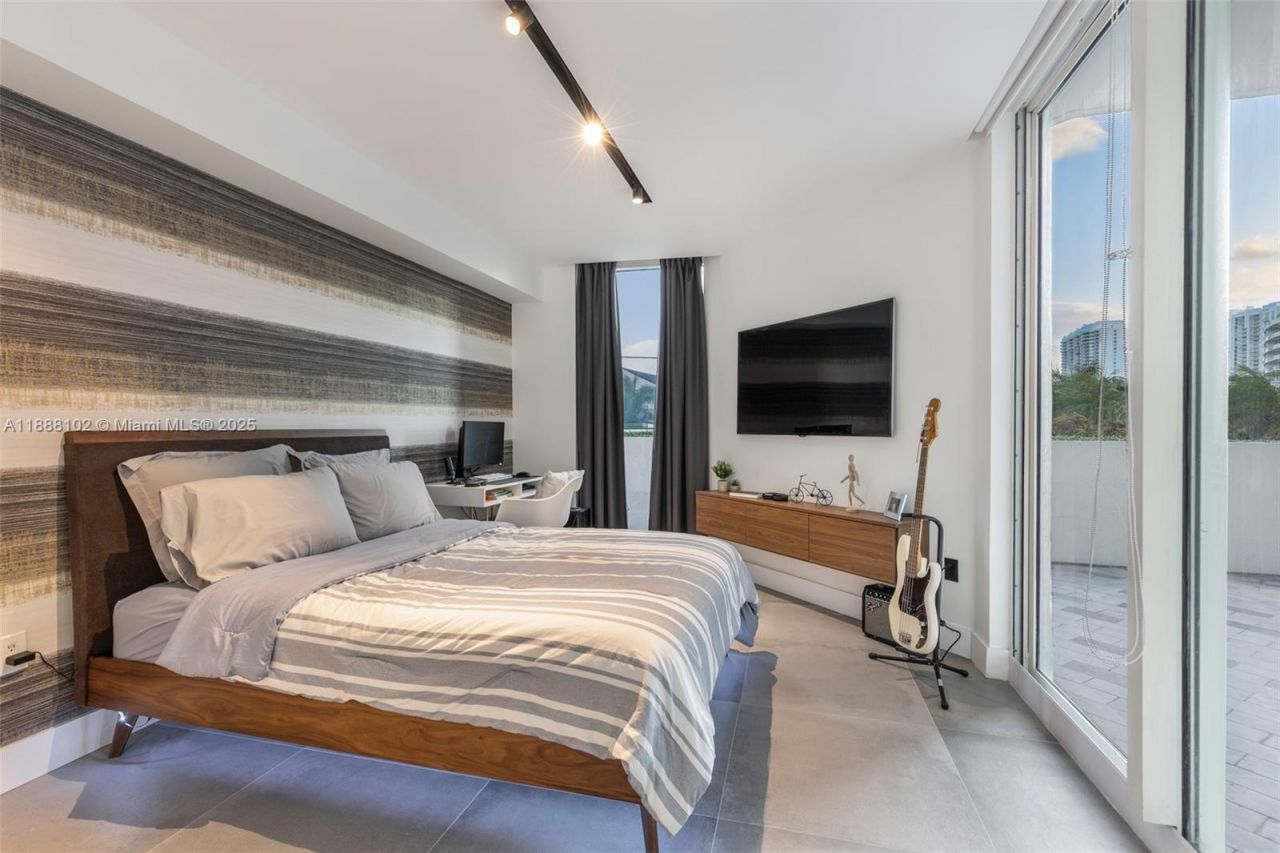 3370 Hidden Bay Dr, Unit 409, Aventura, FL 33180 Photo