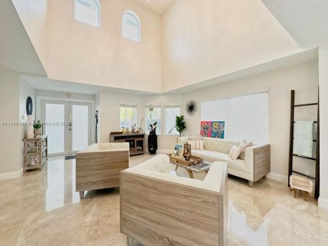 10620 SW 67th St, Miami, FL 33173 Photo