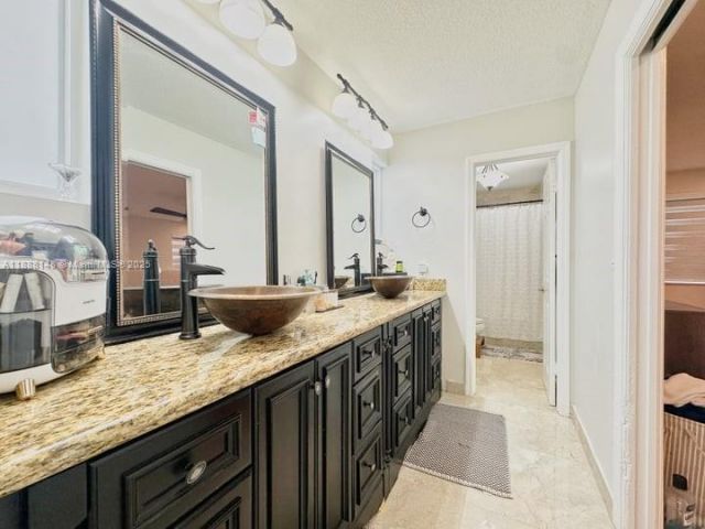 10620 SW 67th St, Miami, FL 33173 Photo