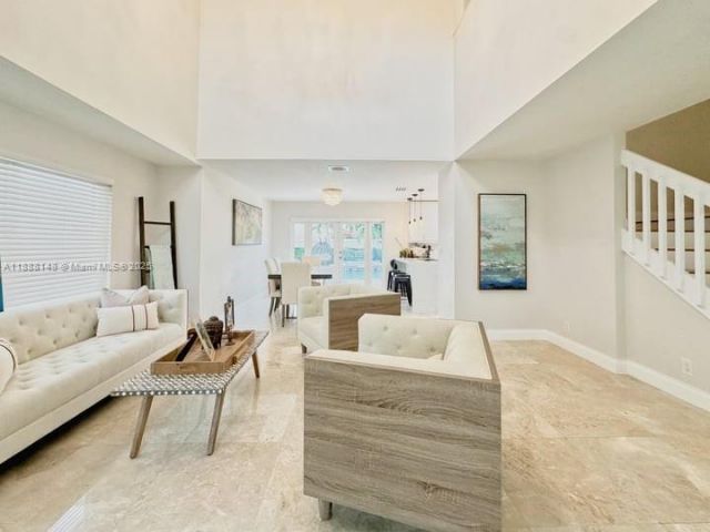 10620 SW 67th St, Miami, FL 33173 Photo