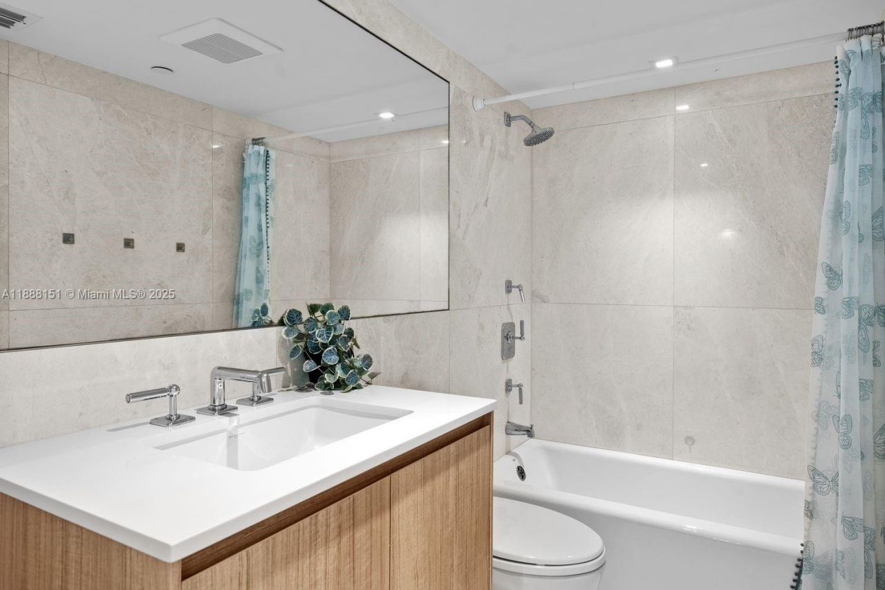 234 Washington Ave, Unit A, Miami Beach, FL 33139 Photo