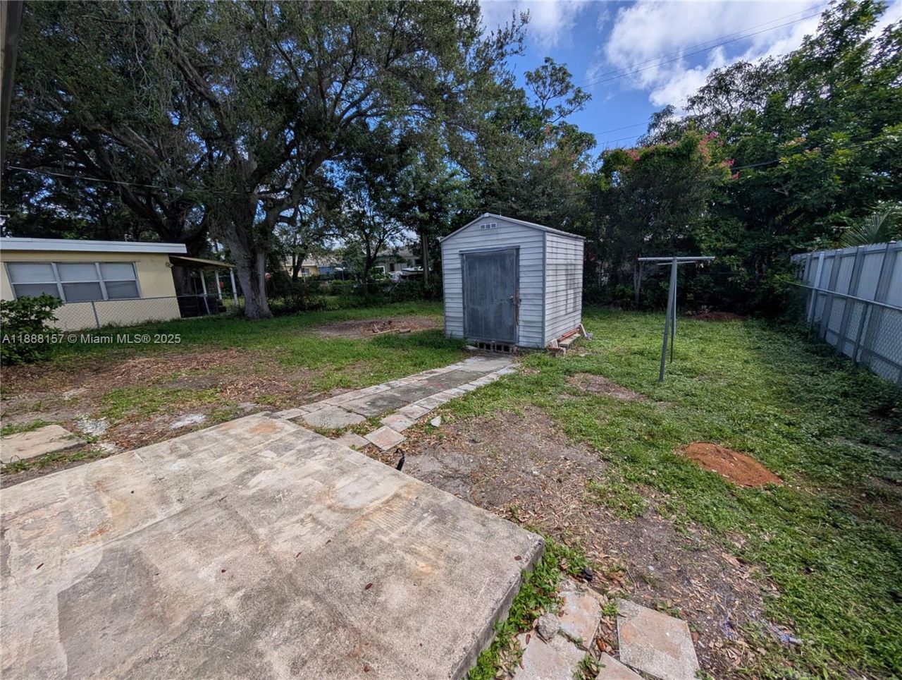 720 NW 15th Ter, Fort Lauderdale, FL 33311 Photo