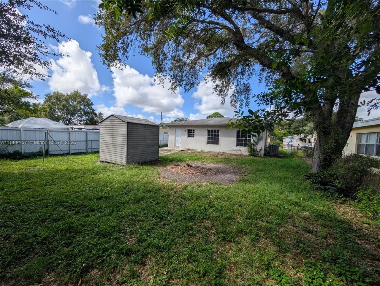 720 NW 15th Ter, Fort Lauderdale, FL 33311 Photo