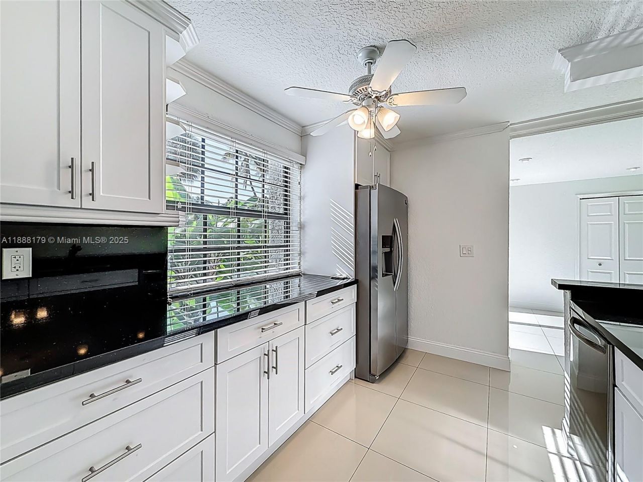 3552 Magellan Cir, Unit 122-2, Aventura, FL 33180 Photo