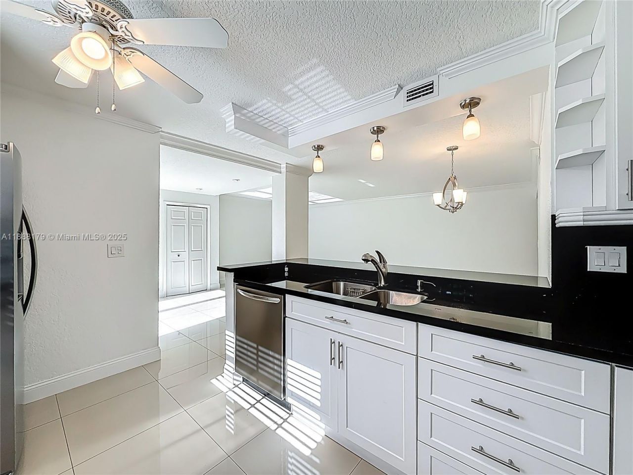 3552 Magellan Cir, Unit 122-2, Aventura, FL 33180 Photo