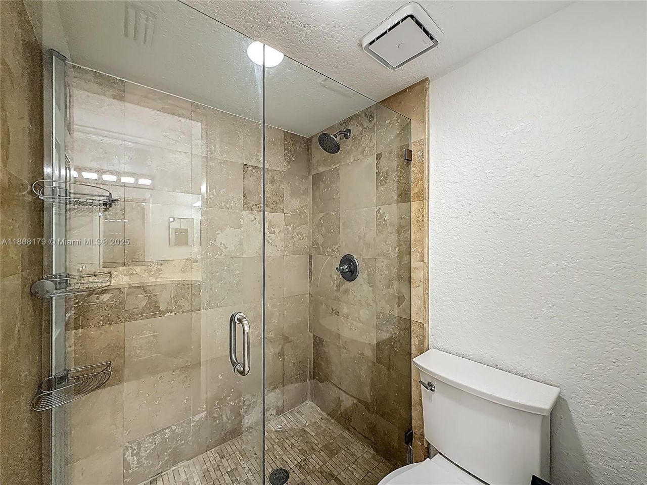 3552 Magellan Cir, Unit 122-2, Aventura, FL 33180 Photo