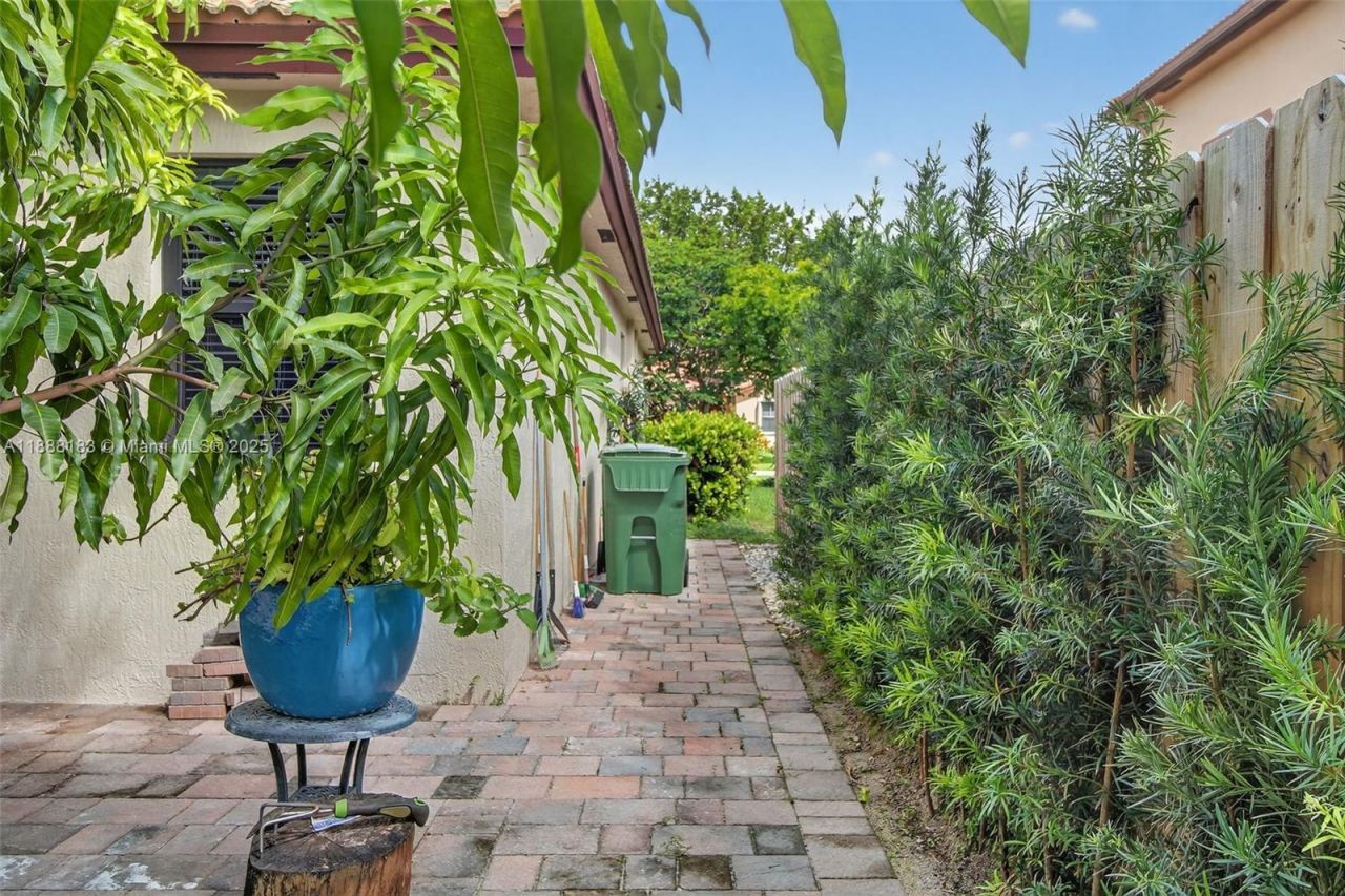 3616 SE 2nd Dr, Homestead, FL 33033 Photo