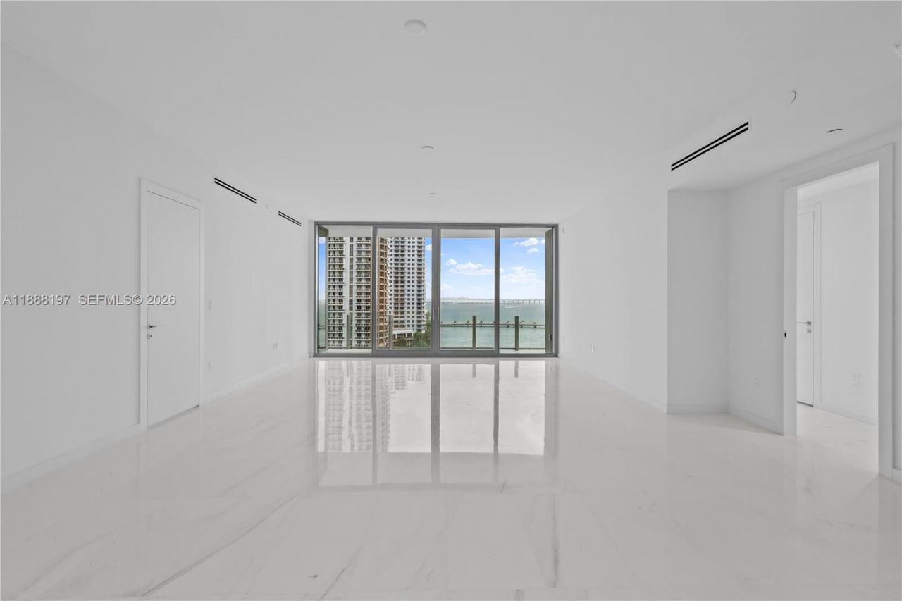 300 Biscayne Blvd Way, Unit 1103, Miami, FL 33131 Photo