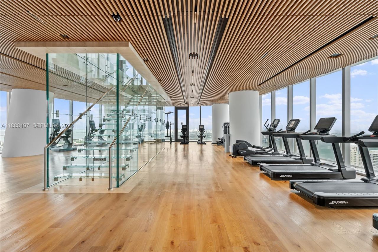 300 Biscayne Blvd Way, Unit 1103, Miami, FL 33131 Photo