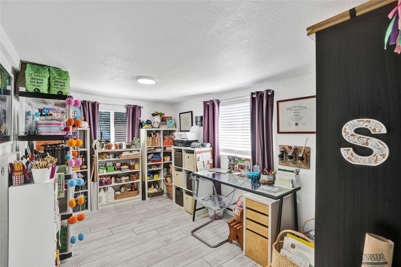 291 NW 95th St, Miami, FL 33150 Photo