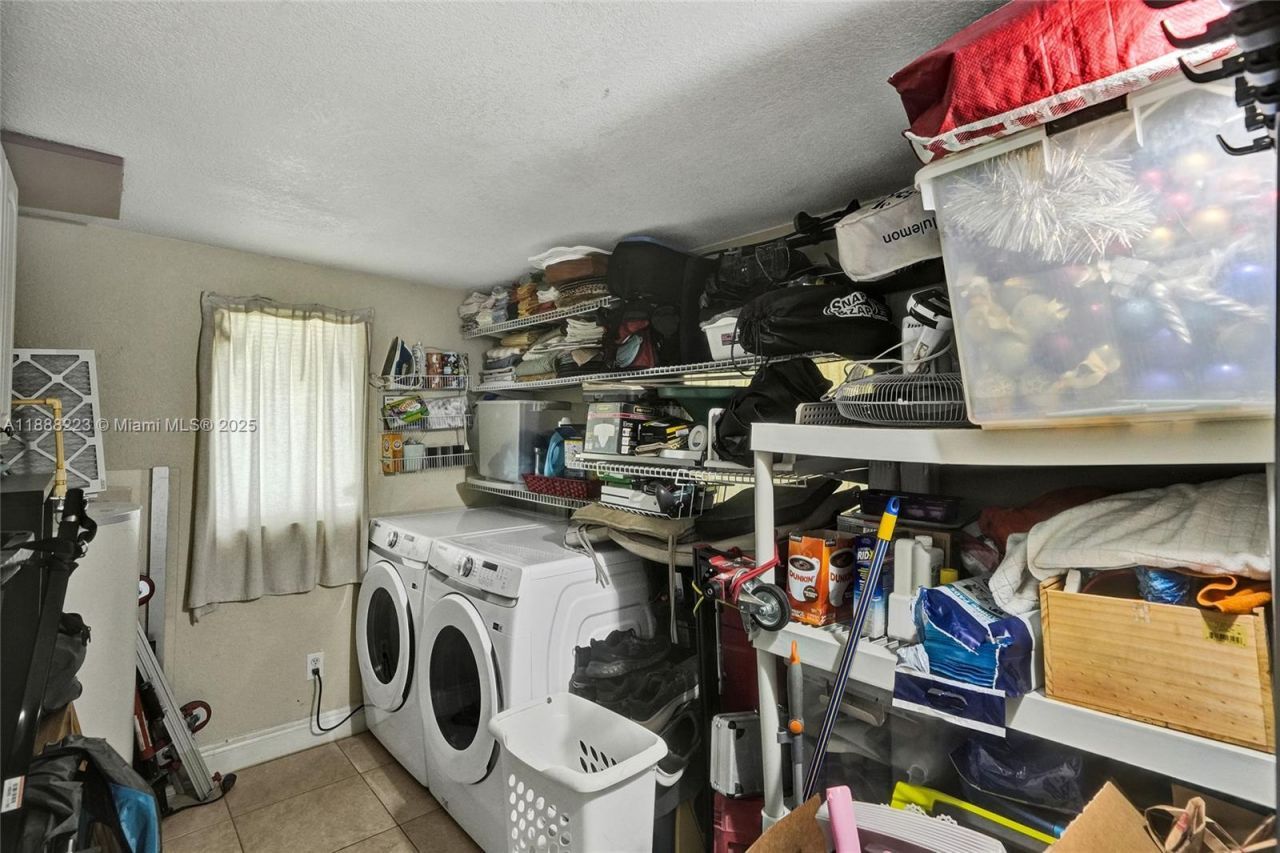 291 NW 95th St, Miami, FL 33150 Photo