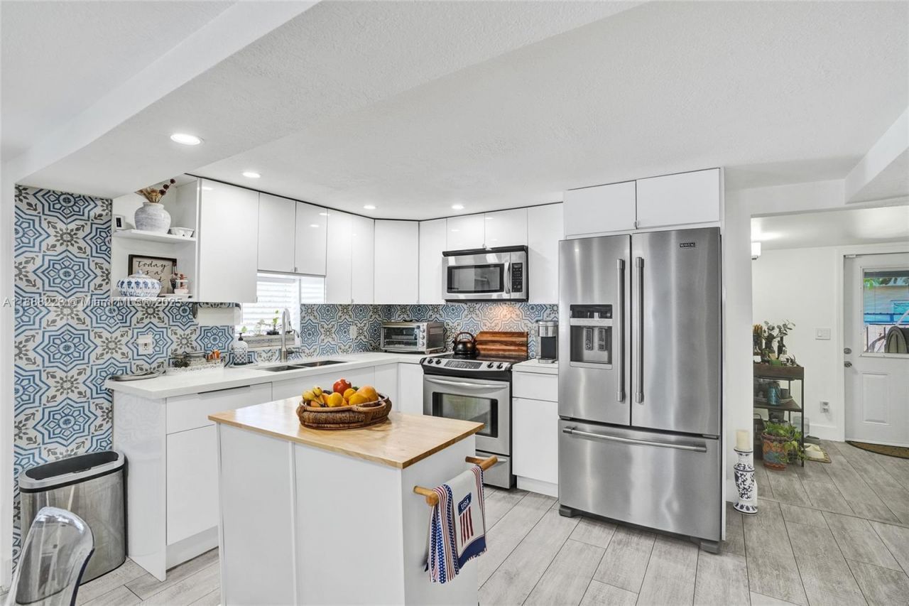 291 NW 95th St, Miami, FL 33150 Photo