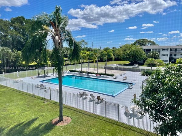 1101 Hillcrest Ct, Unit 307, Hollywood, FL 33021