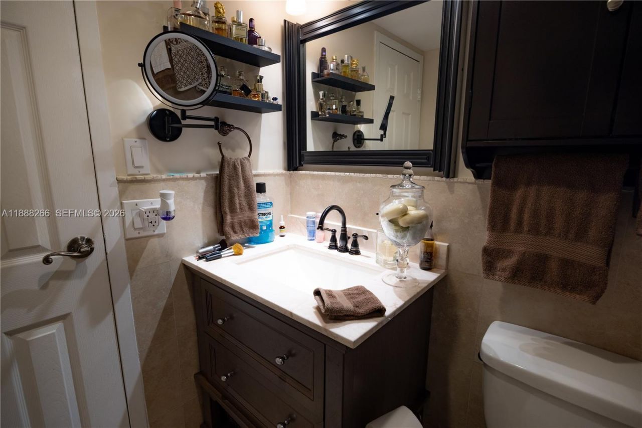 1600 SE 15th St, Unit 601, Fort Lauderdale, FL 33316 Photo