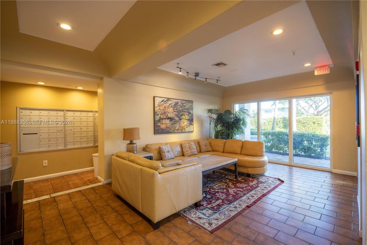 1600 SE 15th St, Unit 601, Fort Lauderdale, FL 33316 Photo