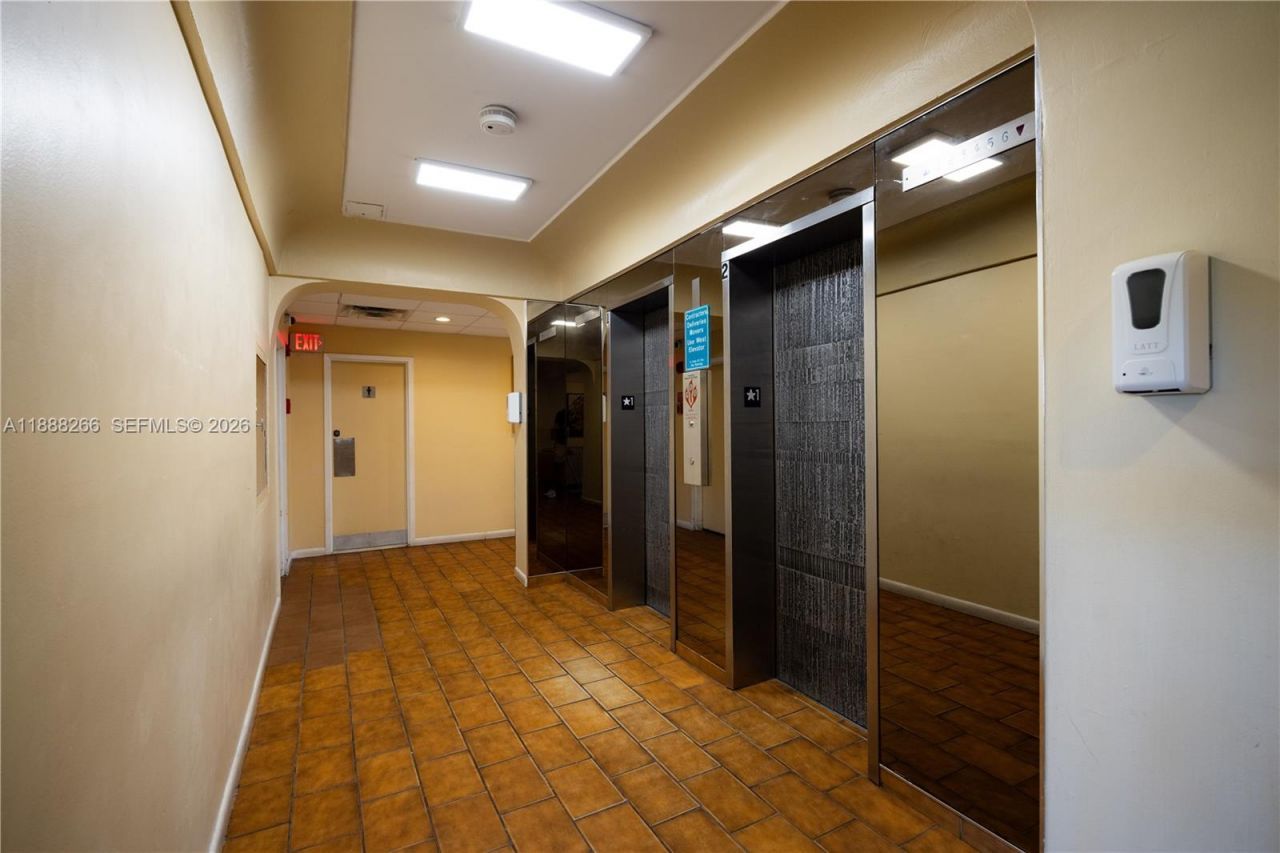 1600 SE 15th St, Unit 601, Fort Lauderdale, FL 33316 Photo