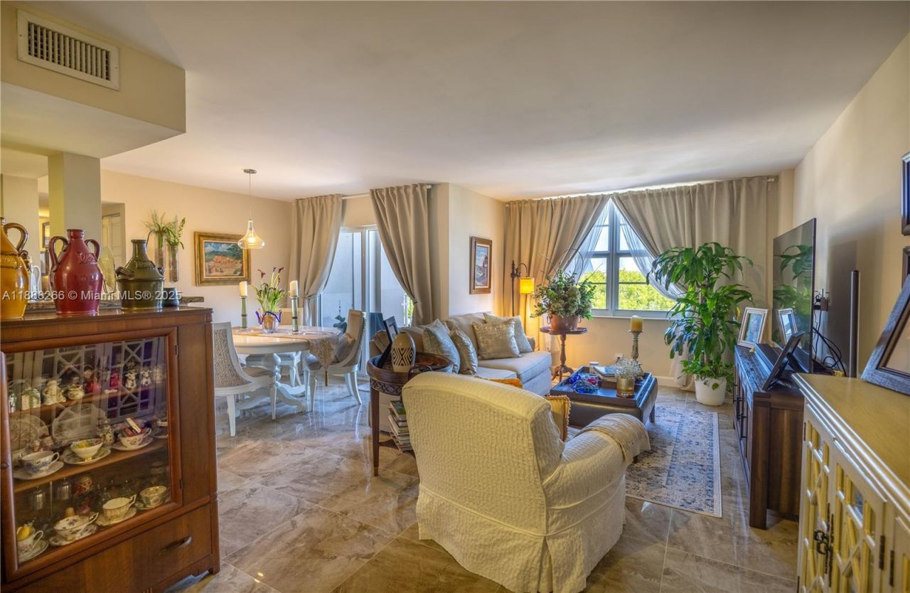 1600 SE 15th St, Unit 601, Fort Lauderdale, FL 33316 Photo