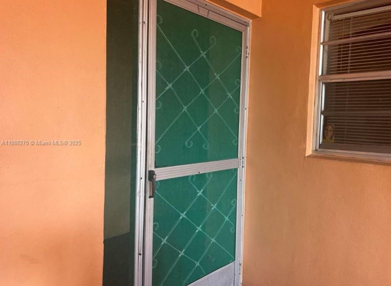 19080 NE 3rd Ct, Unit 312, Miami, FL 33179 Photo