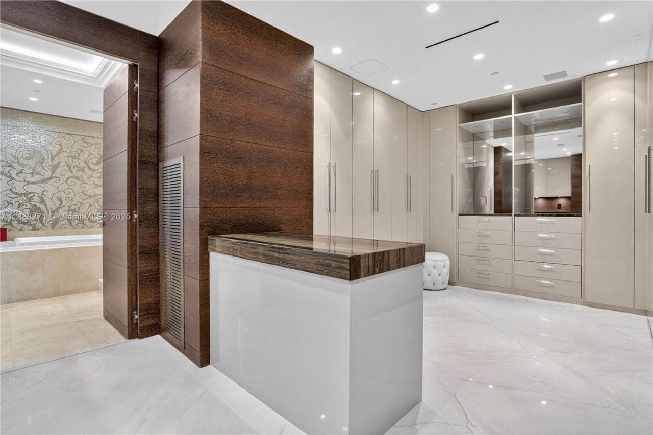 Please Call For Address, Unit 2600, Bal Harbour, FL 33154 Photo