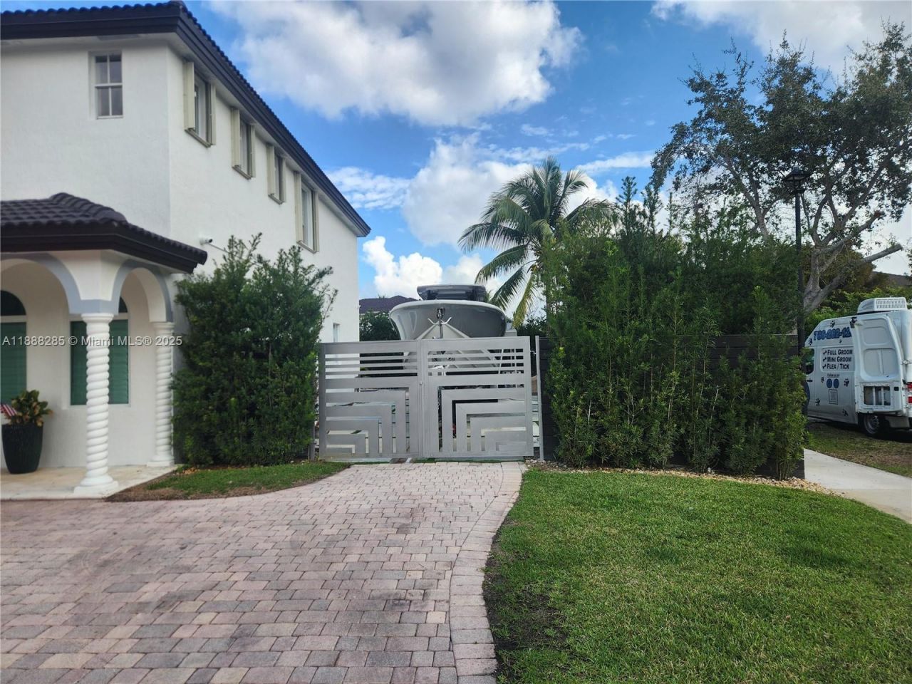 16411 SW 60th Ter, Miami, FL 33193 Photo