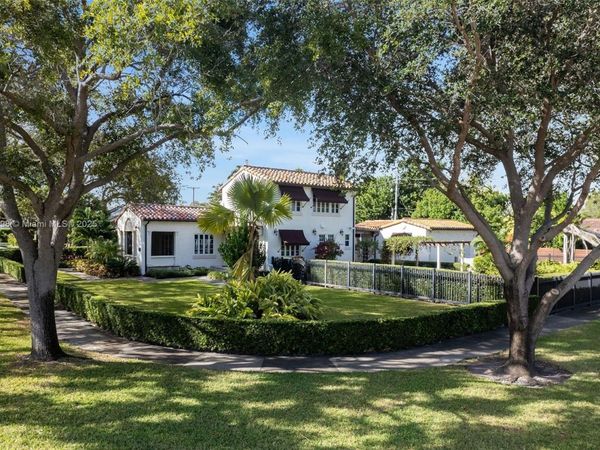 1291 NE 102nd St, Miami Shores, FL 33138