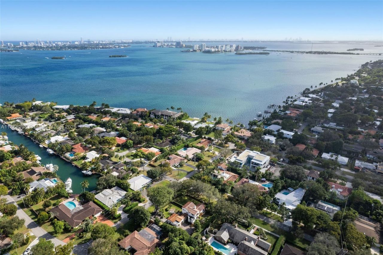 1291 NE 102nd St, Miami Shores, FL 33138 Photo