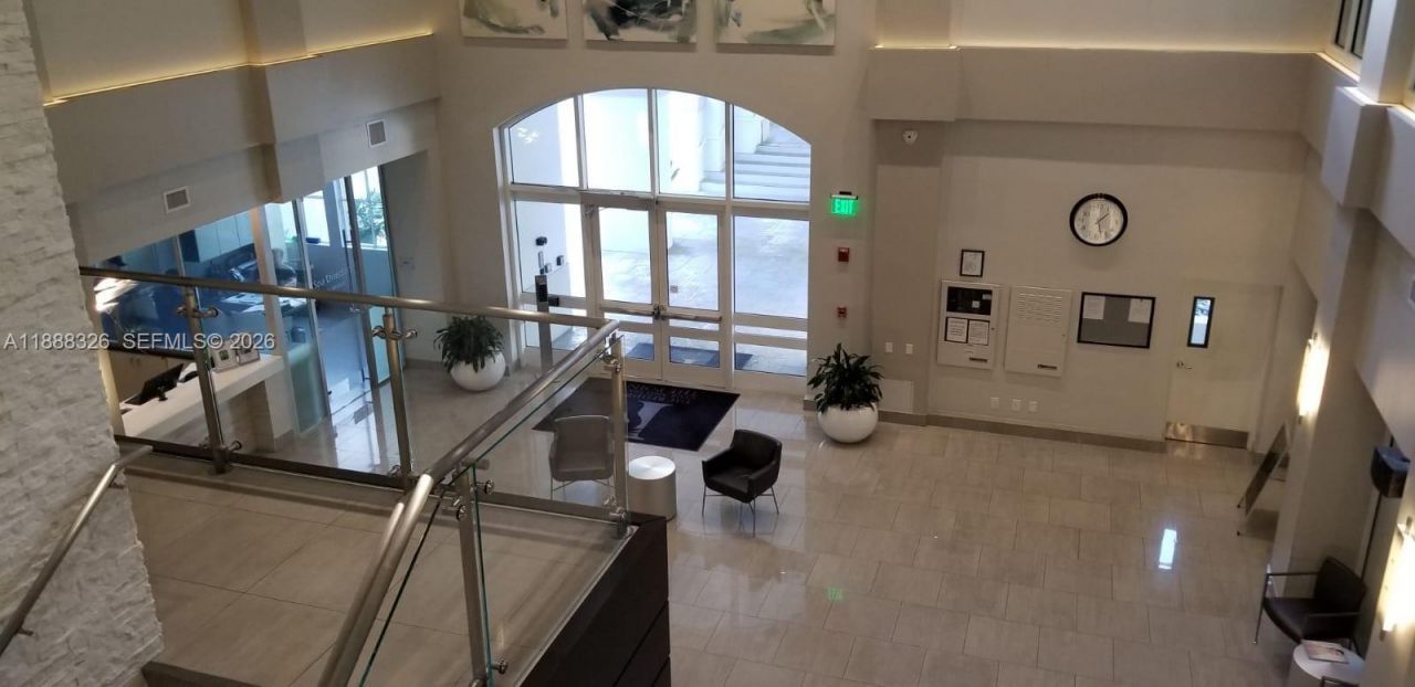 21055 Yacht Club Dr, Unit 606, Aventura, FL 33180 Photo