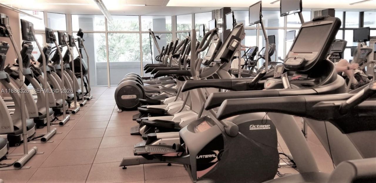 21055 Yacht Club Dr, Unit 606, Aventura, FL 33180 Photo