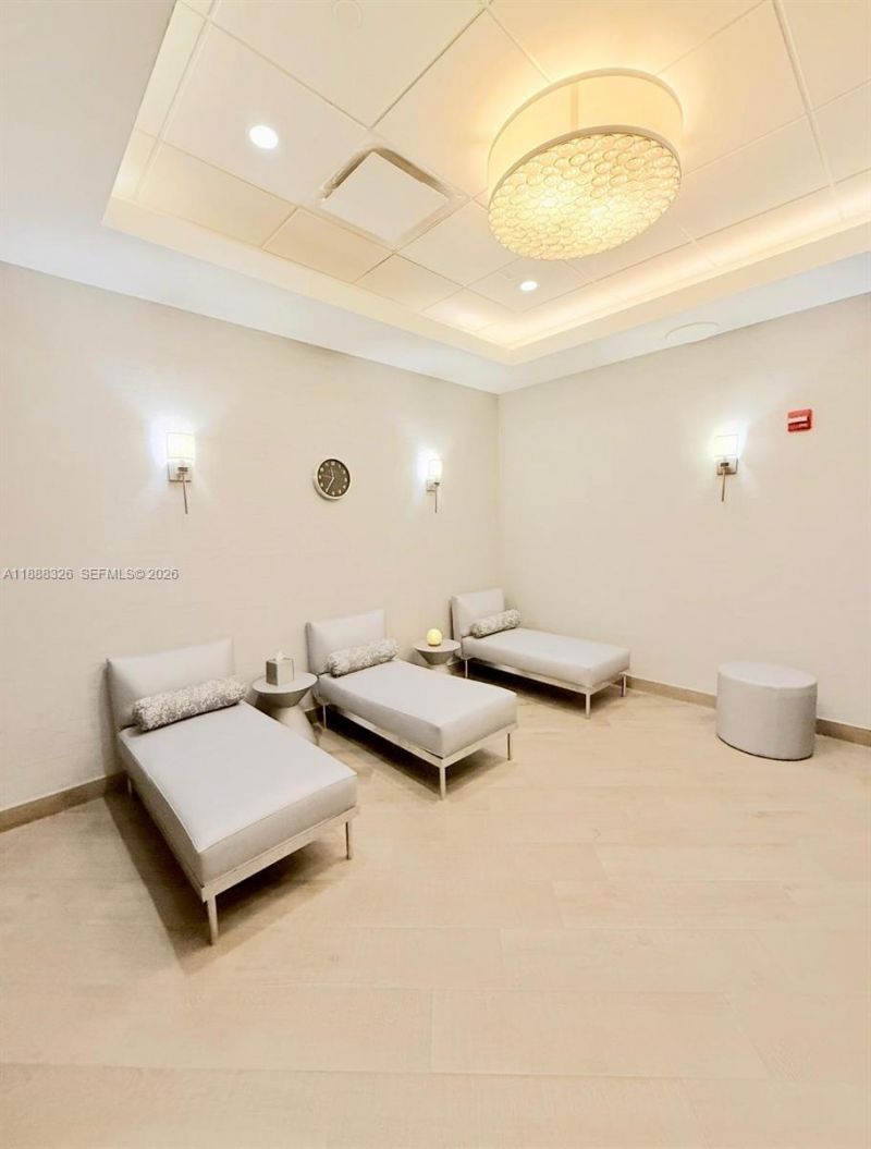 21055 Yacht Club Dr, Unit 606, Aventura, FL 33180 Photo