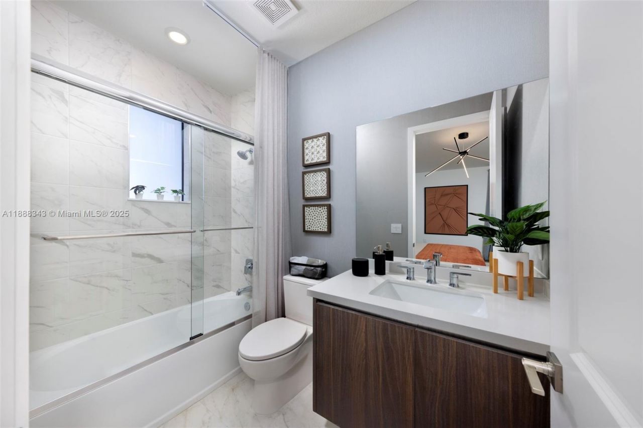 8259 SW 120 Ter, Miami, FL 33156 Photo