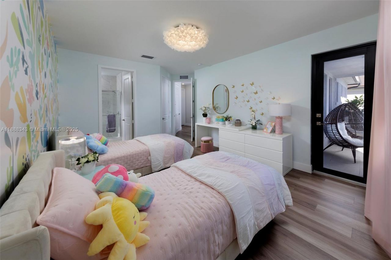 8259 SW 120 Ter, Miami, FL 33156 Photo